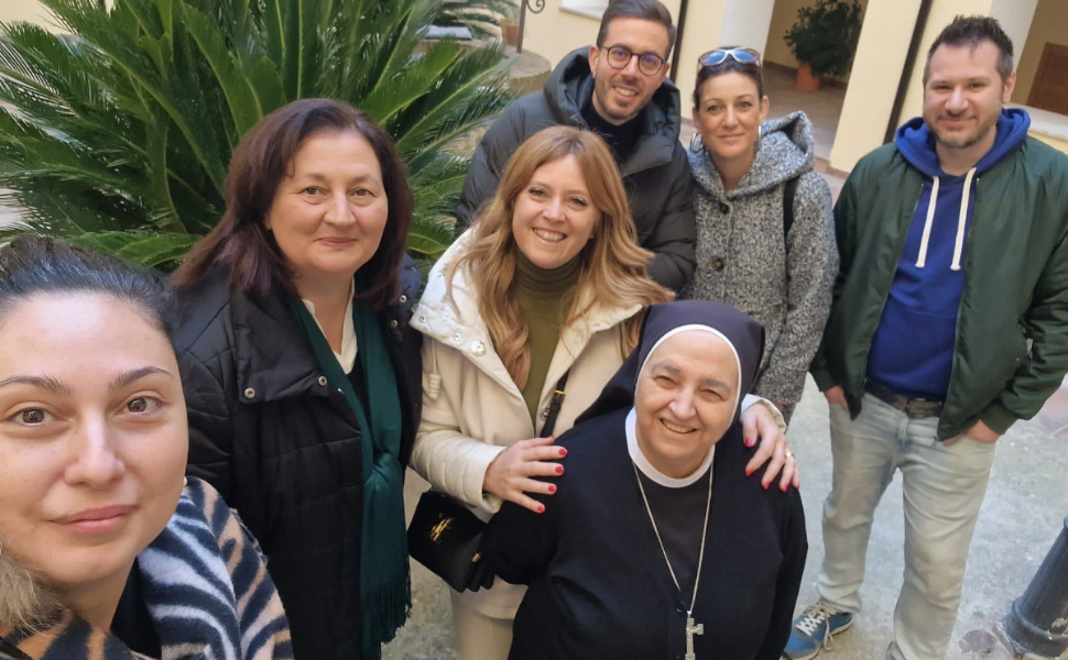 M5S-Cosenza-casa-divina-provvidenza-