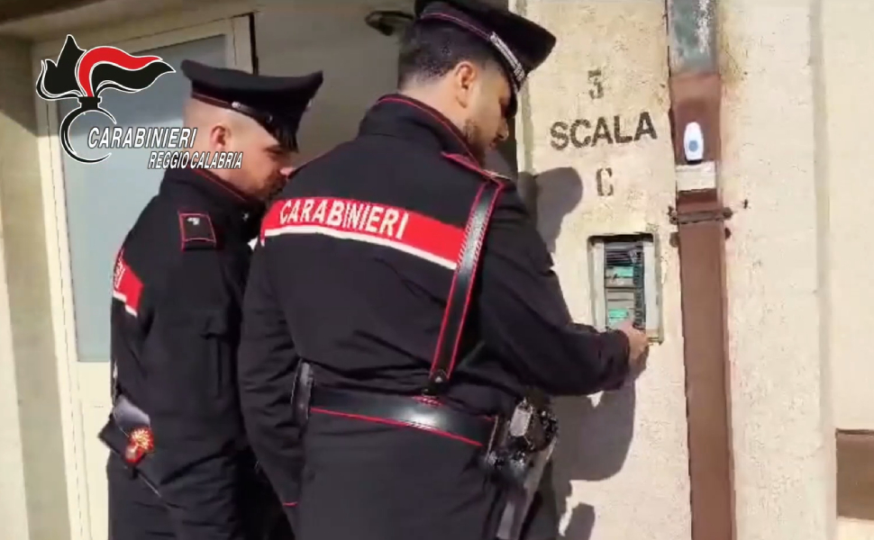 controlli carabinieri case popolari