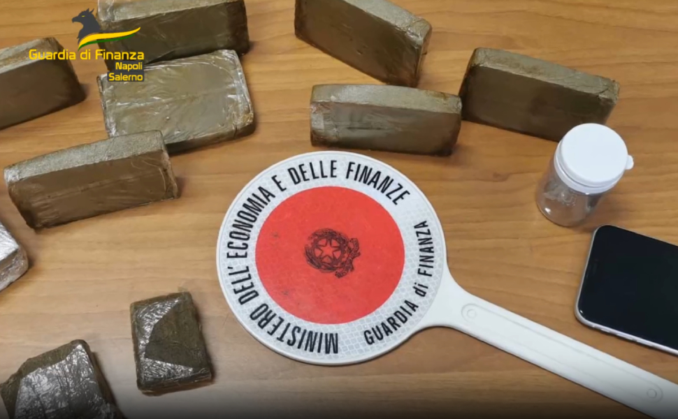 droga finanza arresti scalea salerno 03
