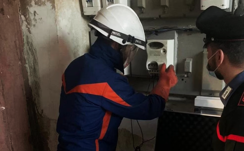 furto-energia-elettrica