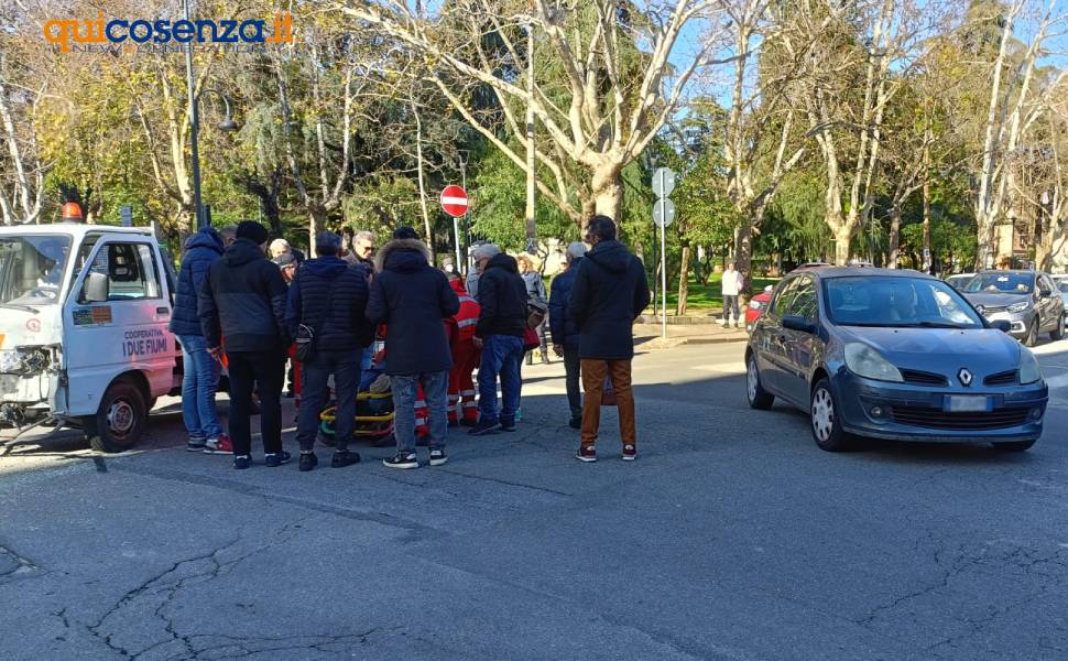 incidente corso umberto 02