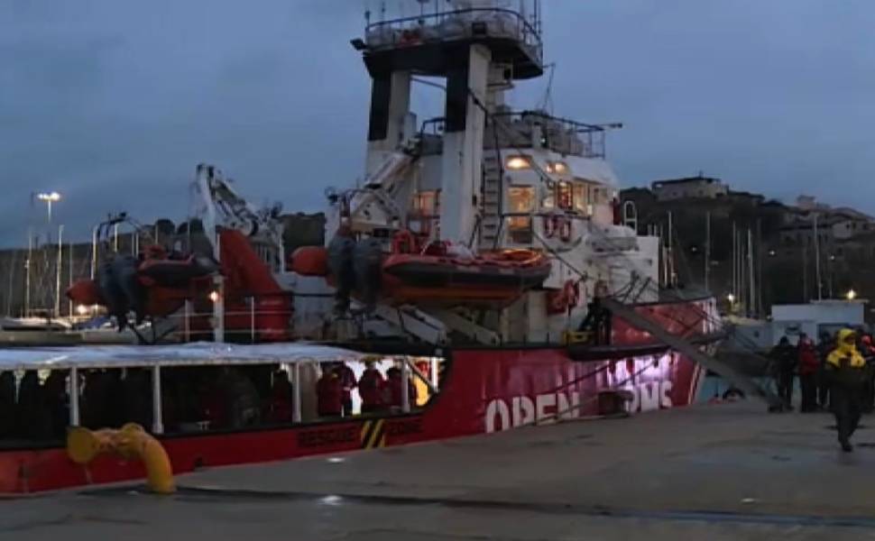 open arms crotone 01