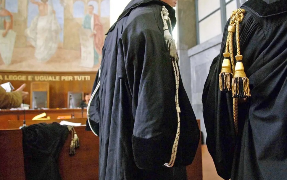 tribunale giudici generico