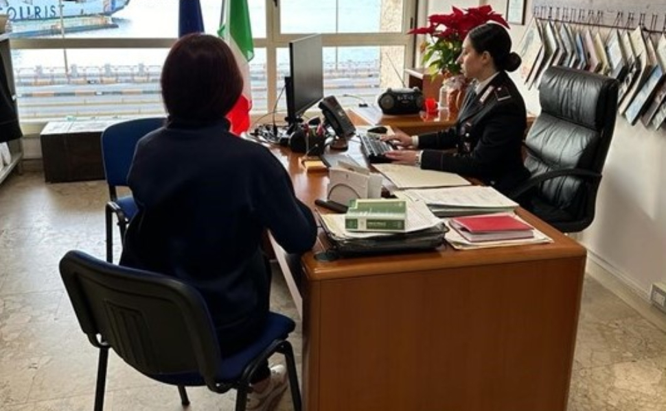 violenza donne denuncia carabinieri