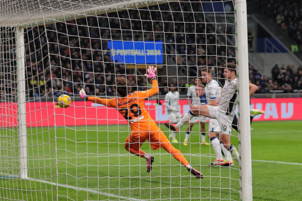 Inter show: travolge con un poker anche l'Atalanta nel recupero e vola a +12 sulla Juventus 53 Inter atalanta_04