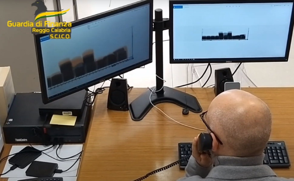 guardia finanza arresto funzionari dogana