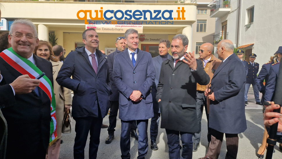 occhiuto capo della polizia questore cosenza a diamante