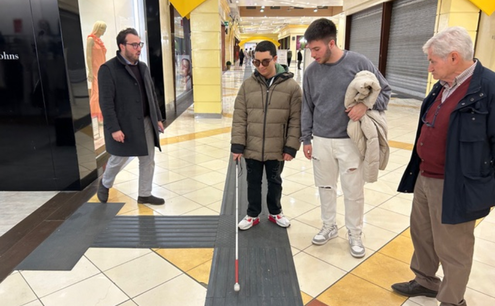 I-portali_percorso-per-non-vedenti.