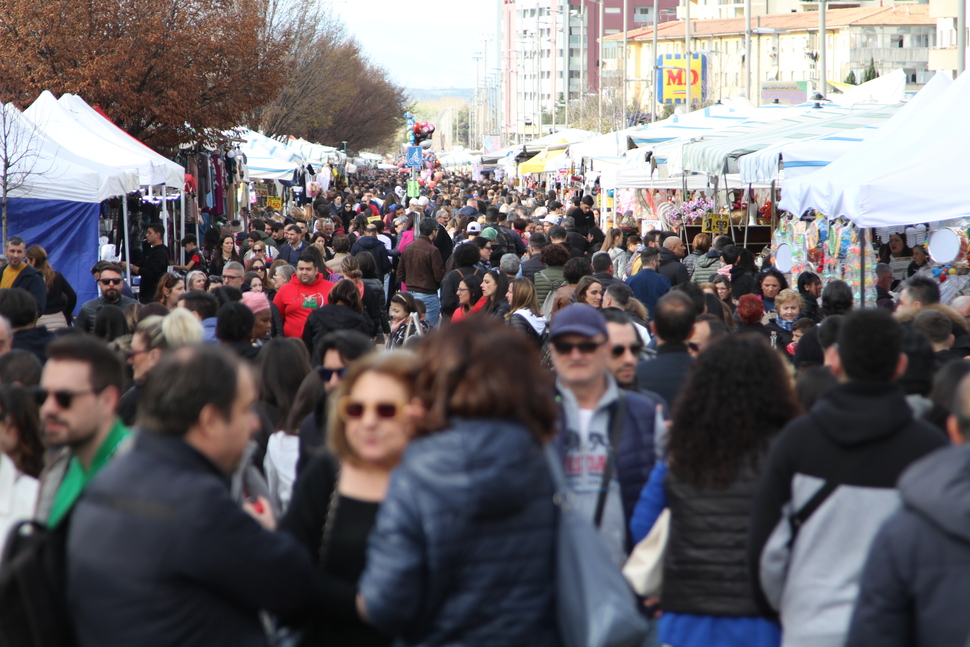 "Facce da Fiera”: volti, colori e immagini dell'evento più amato dai cosentini - FOTO 70 Fiera San Giuseppe 2024
