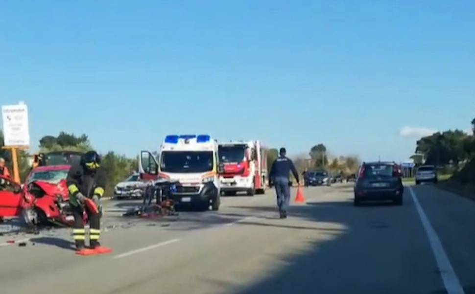 incidente mottola morti tre giovani calabresi 03