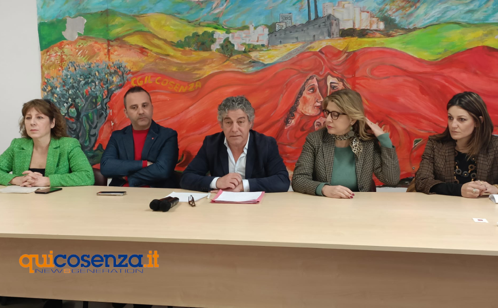 presentazione manifestazione autonomia differenziata cosenza 02