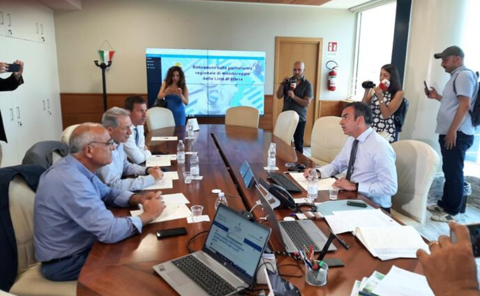 Cosenza, incontro a porte chiuse sulla sanità. Occhiuto ai sindacati: «sistema da ricostruire» 51 Occhiuto-sindacati