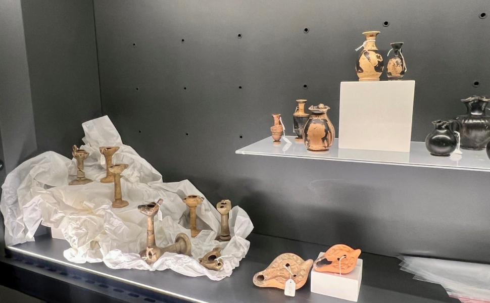 Reperti confiscati in mostra museo sibari 02