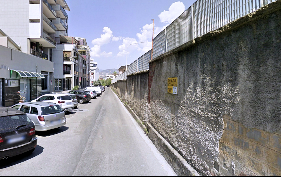 Cosenza, lavori alle mura della caserma "Settino": divieto di transito e sosta su via Molicella Vicinale 51 Via Molicella Vicinale