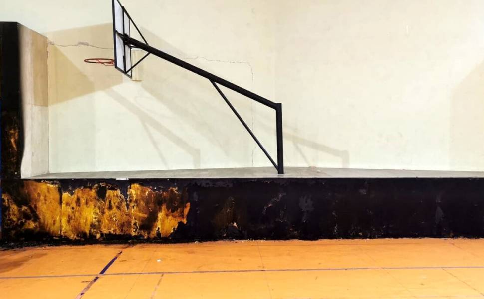 palestra fermi incendio reggio