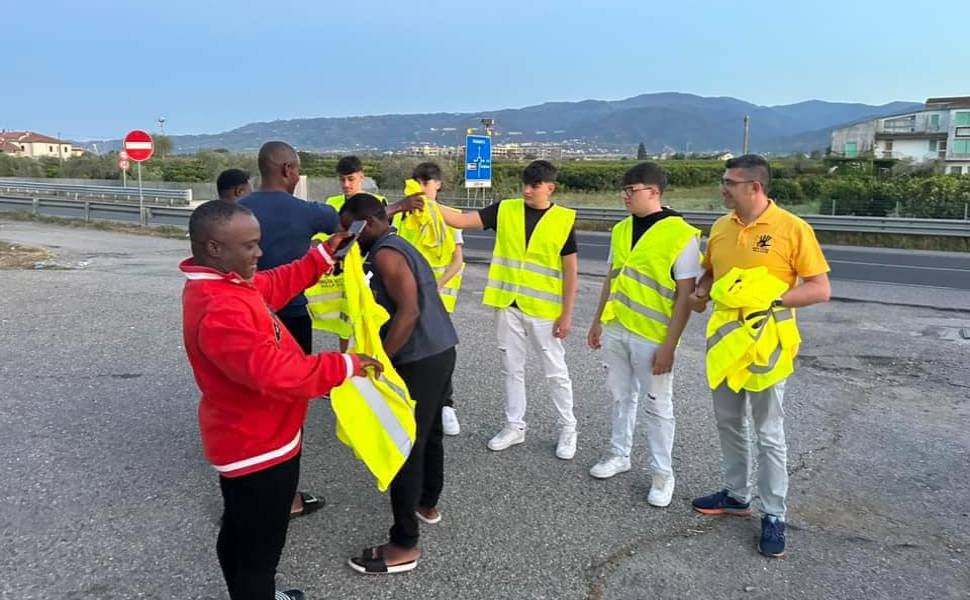 pettorine migranti 106 01