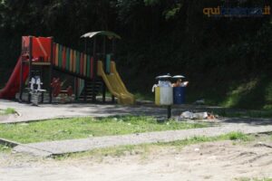 C'era una volta il Lungofiume: rifiuti, BoxArt usati come bivacchi e pista ciclabile abbandonata - FOTO 61 viabendicenti 10