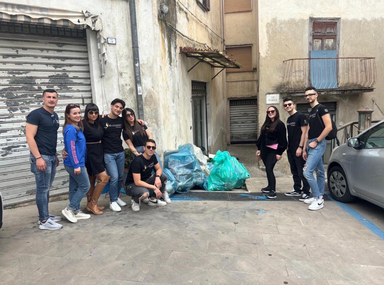 17eb98b8 0072 4d42 97c2 1c5b39bce829