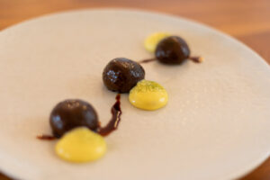 Tropea: scopri la Calabria a tavola con i percorsi degustazione del ristorante de’ Minimi, dove il cibo è sacro 52 DeMinimi Tropea001