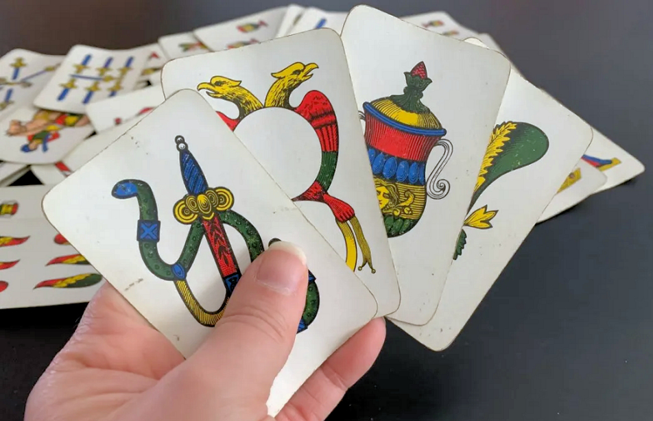 Giochi di carte giochi antichi
