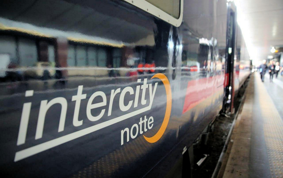 Con gli Intercity nei luoghi turistici, 16 Frecce, Intercity Notte, nuovi collegamenti e bus: le novità trenitalia in Calabria 60 Intercity notte