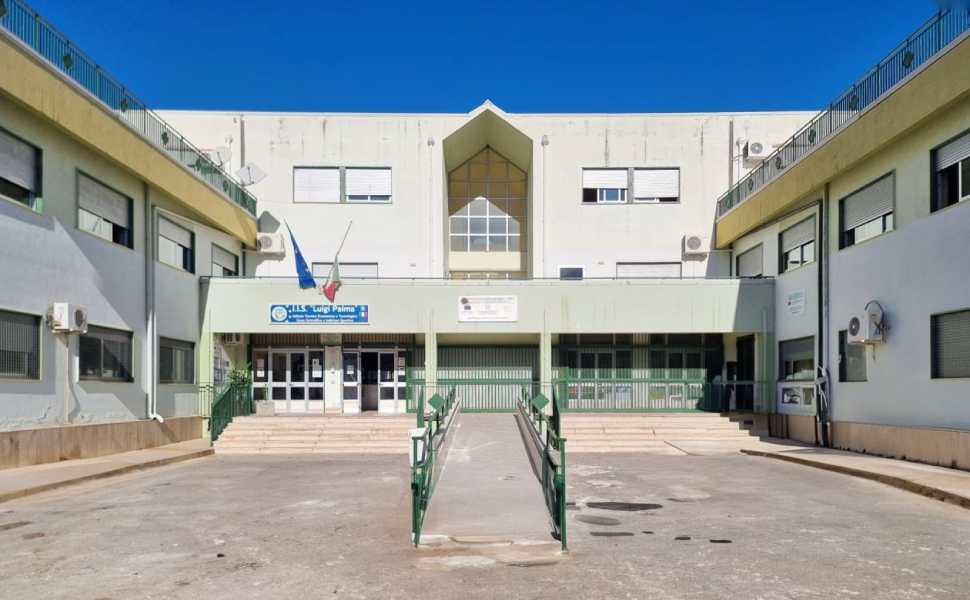 Istituto Tecnico Palma Corigliano 02