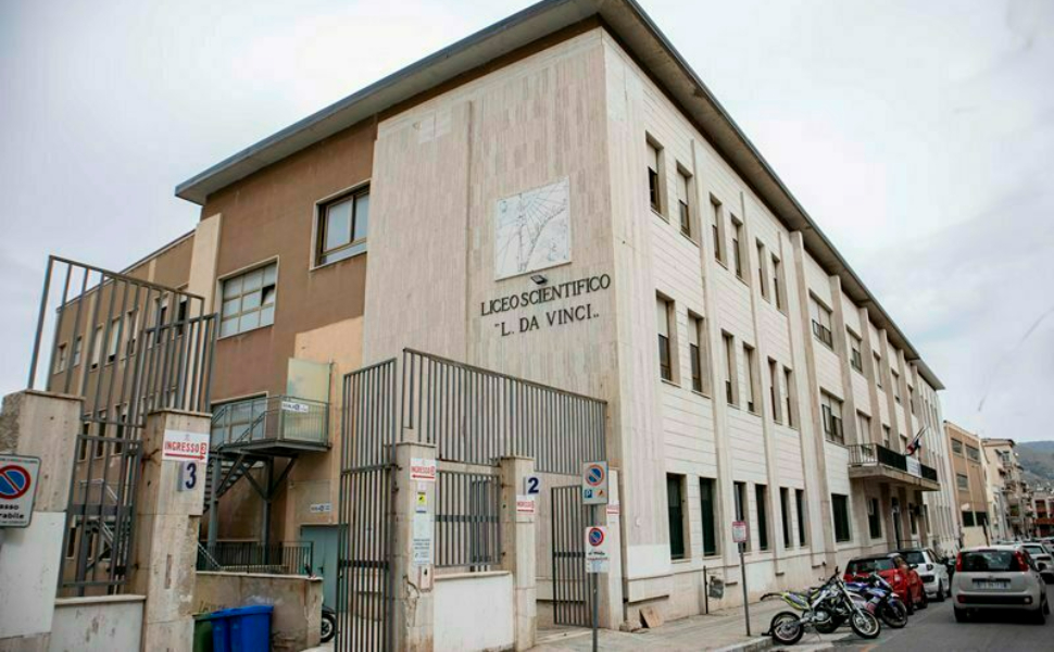 Liceo-Scientifico-Da-Vinci-Reggio-