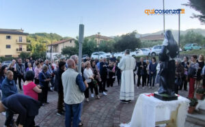 Rende: posizionata, nella piazzetta di Surdo, una statua in onore di Santa Rita 54 Santa Rita6
