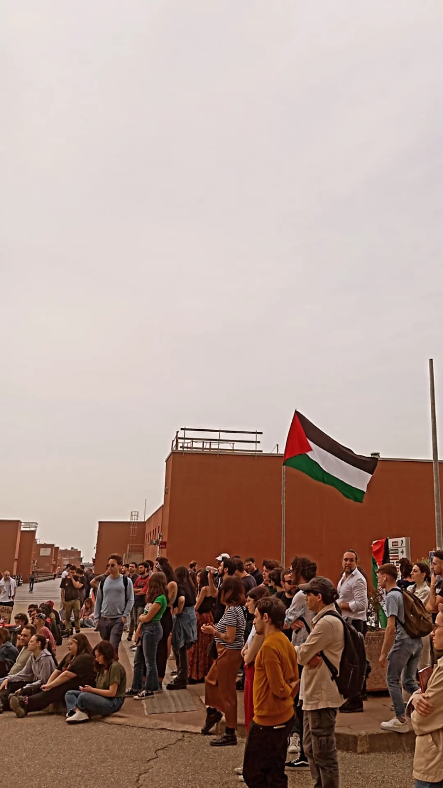 ed56b30a ffd8 422f a4c4 79074f1f7c23