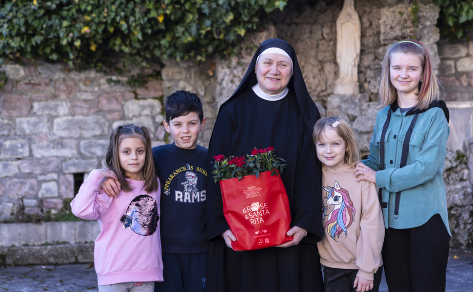 fondazione santa rita cascia rose 01