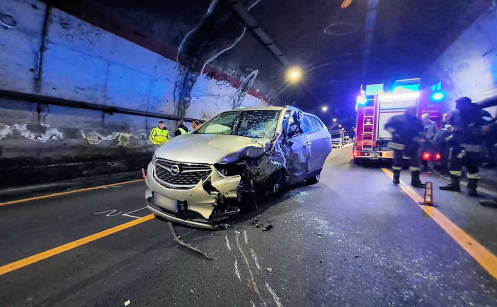 incidente Mortale Galleria Limina schianto statale 682