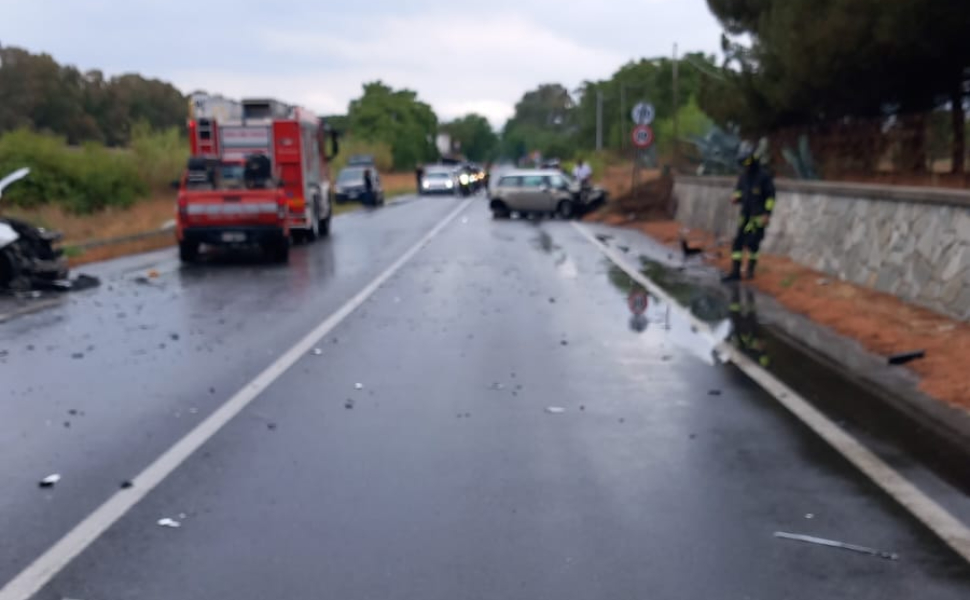 incidente-statale-106-locri.