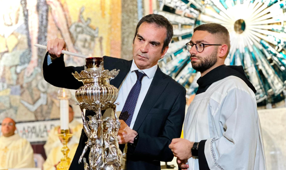 occhiuto lampada votiva