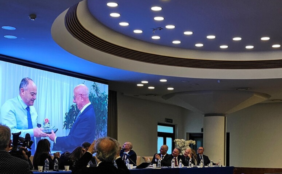 premio-melagrana-dargento