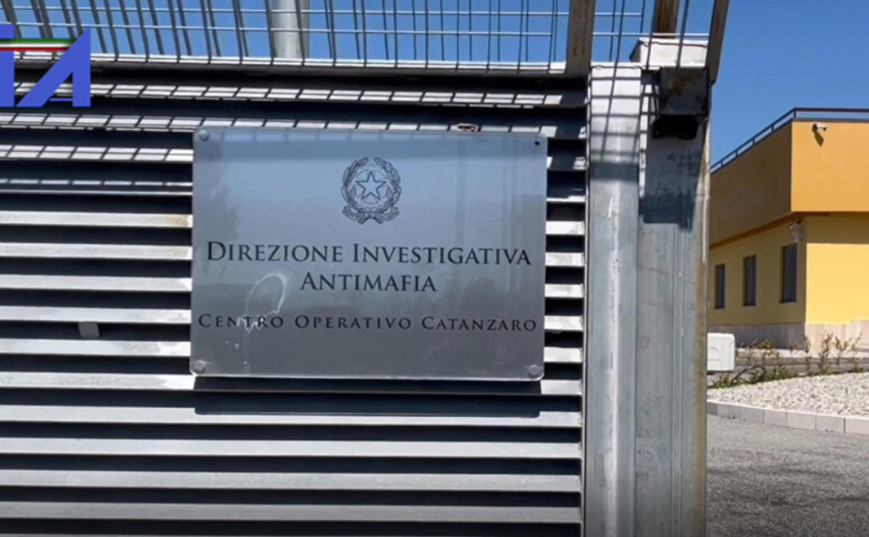 False fatture e reati tributari, imprenditori a braccetto con le cosche: confiscati 500mila euro 51 DIA-Direzione-Investigativa-Antimafia