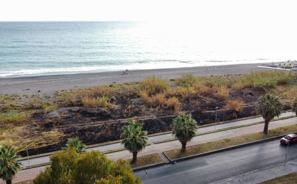 Praia-a-Mare_incendio