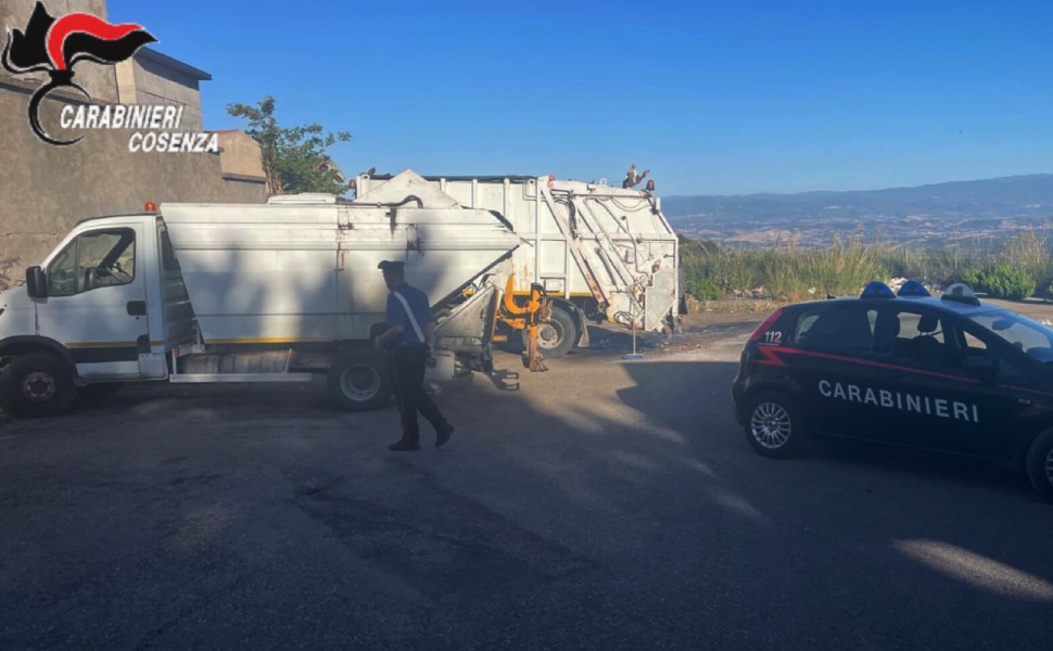 furto carburante lungro rifiuti cc