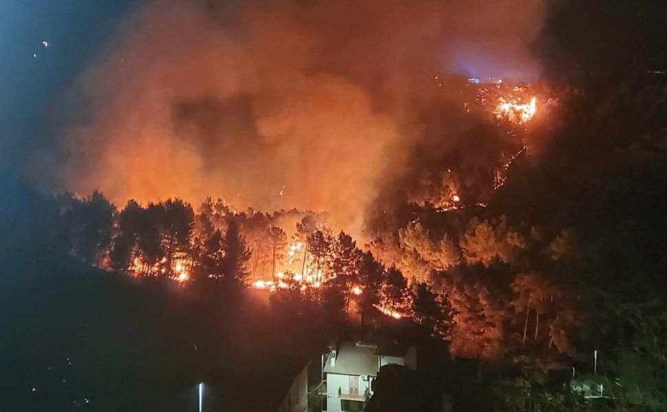 incendio Rocca Imperiale 1