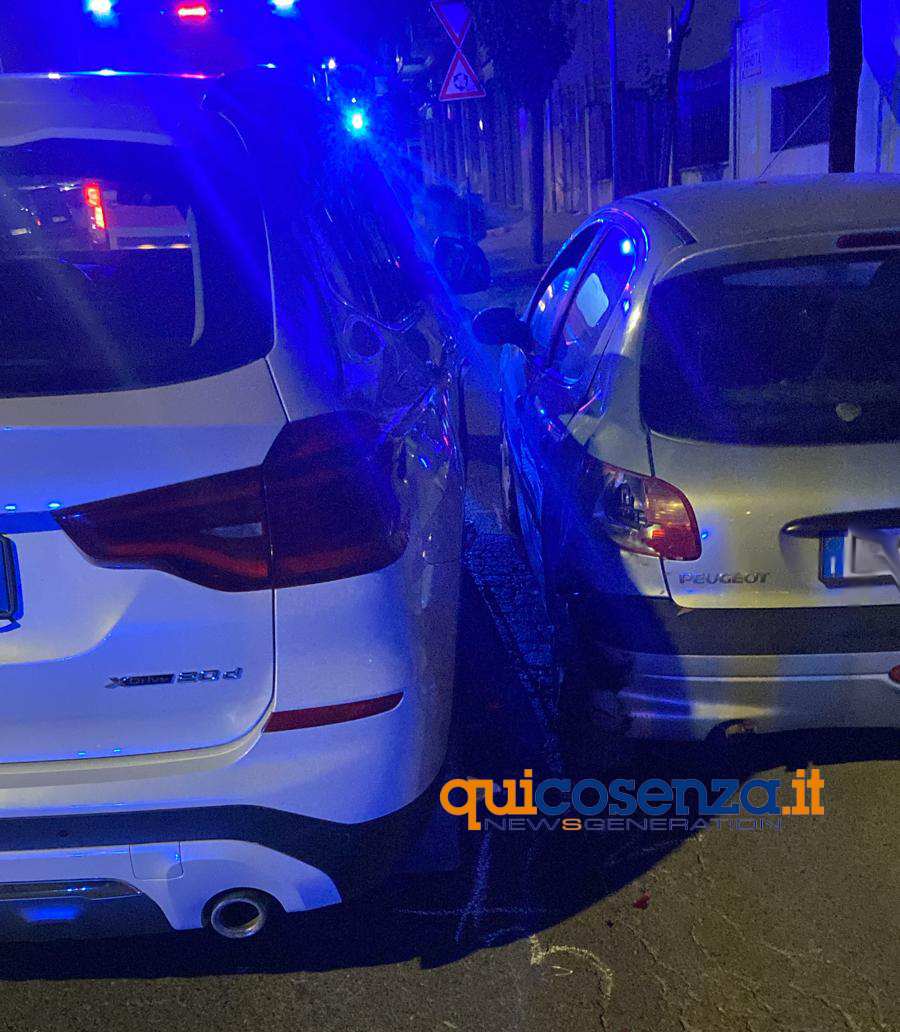 incidente viale repubblica cosenza02