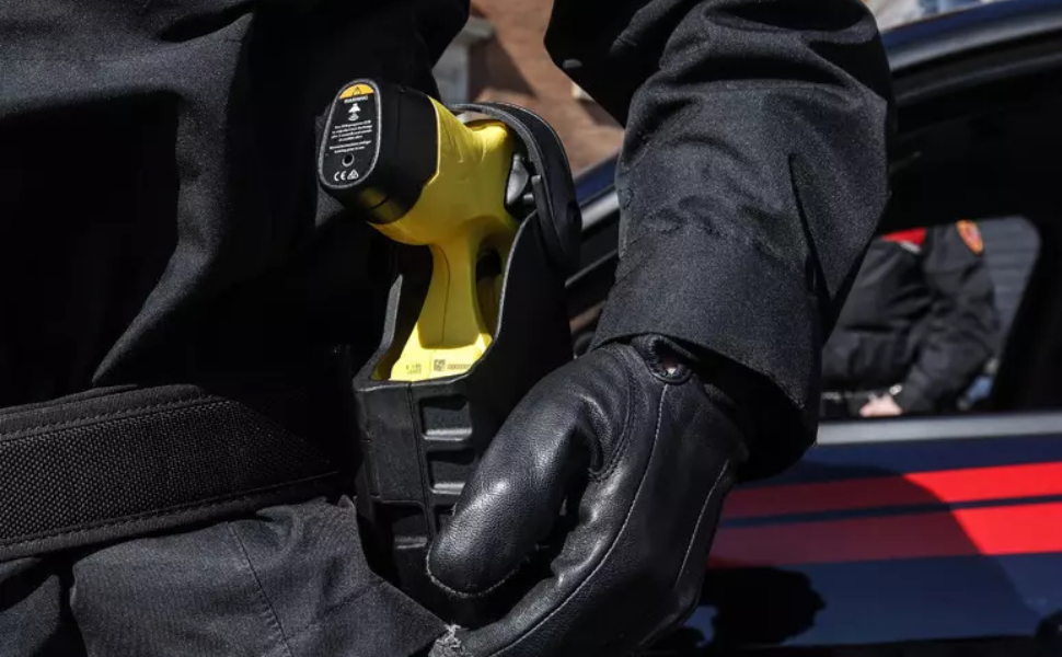 taser-carabinieri