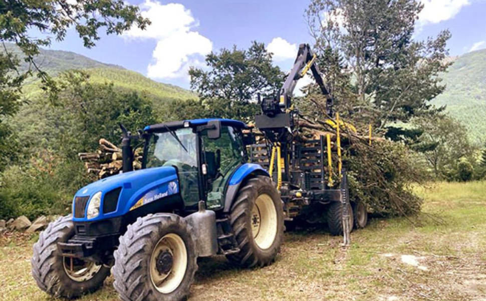 trattore-macchine-agricole