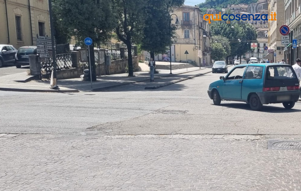 Via Sertorio Quattromani3