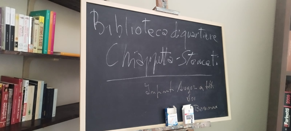 biblioteca di quartiere