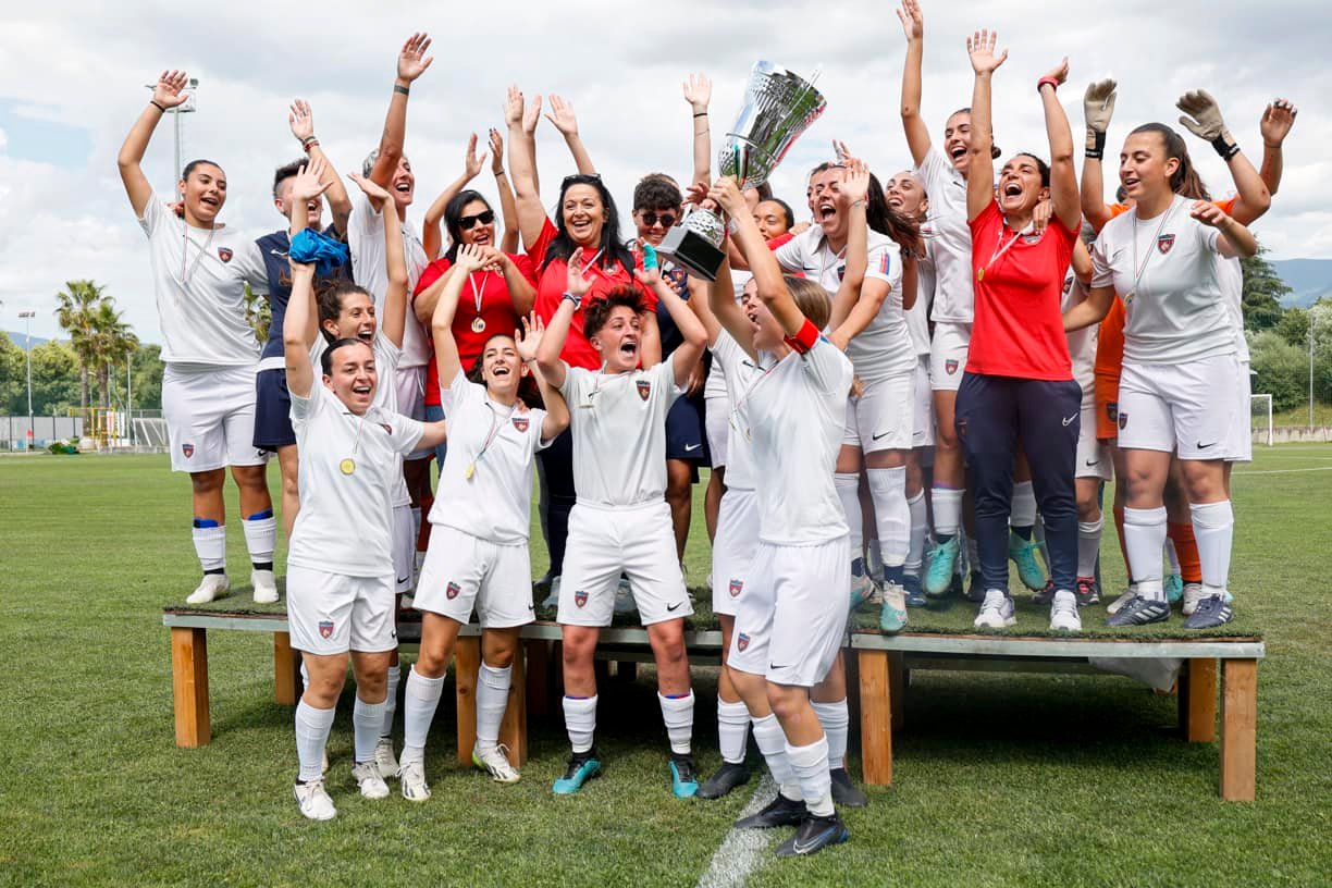 cOSENZA CALCIO FEMMINILE