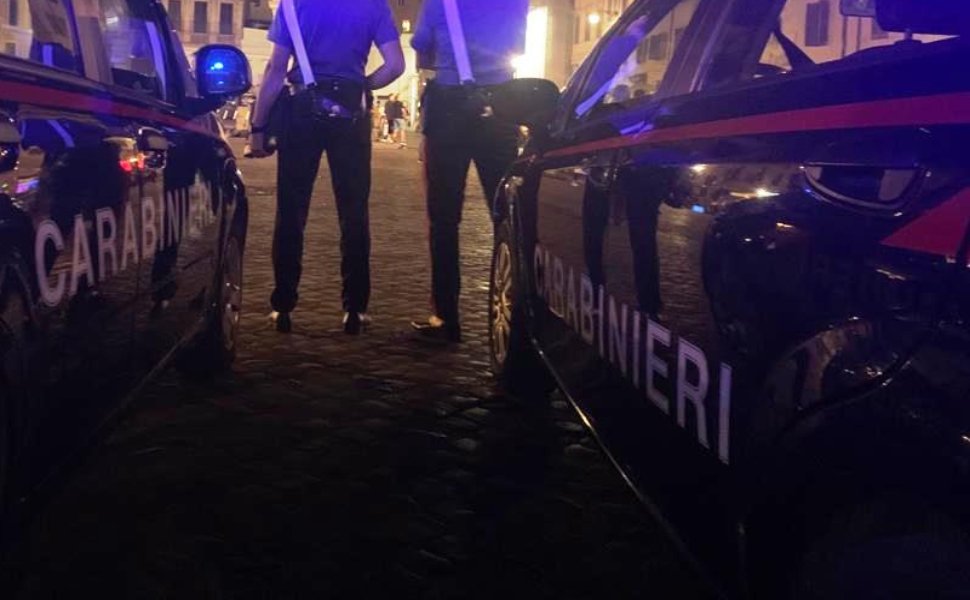 carabinieri estate notte