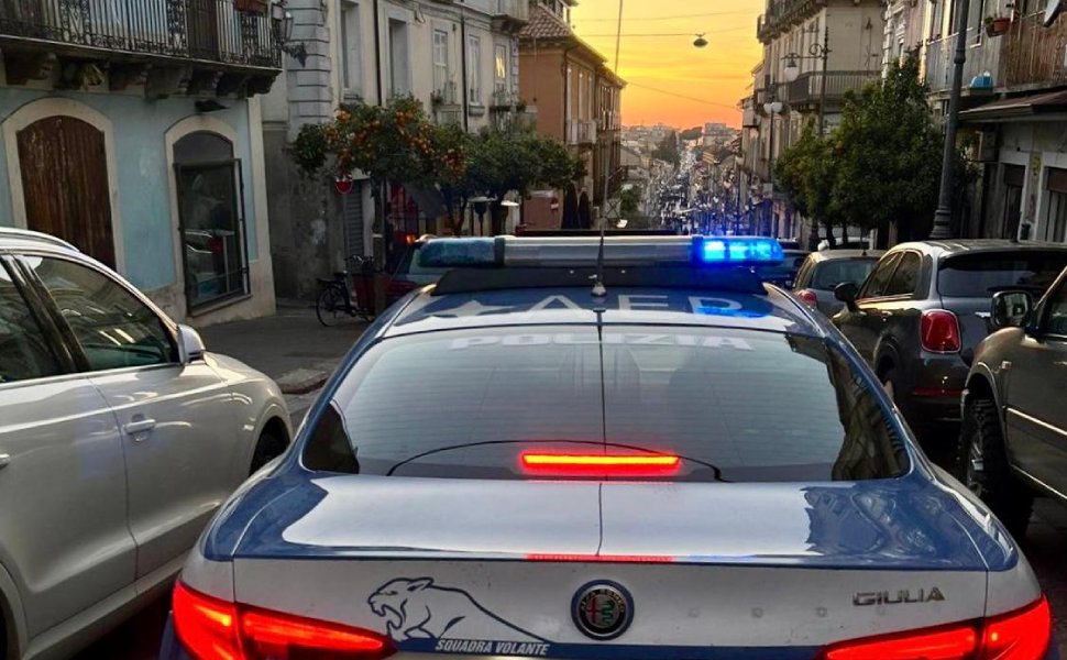 polizia vibo volante