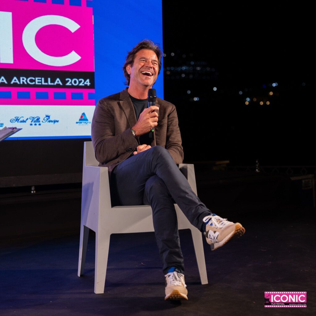 66b87819 5919 4c8d 92e5 f6ac8e7d3363