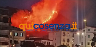 cetraro paese incendio