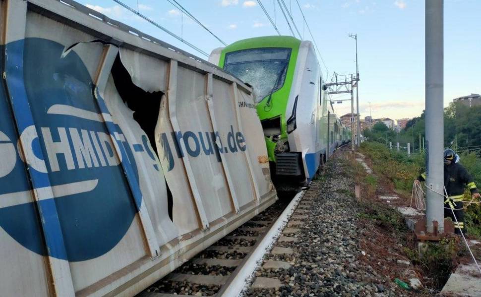 terno milano deragliamento 02