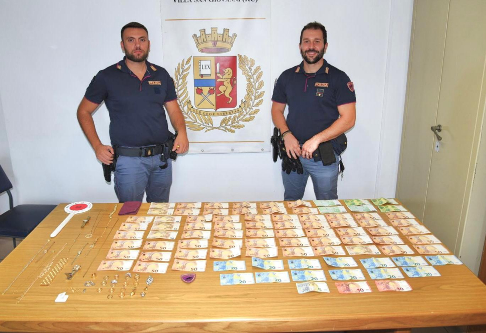 Polizia Villa San giovanni banconote